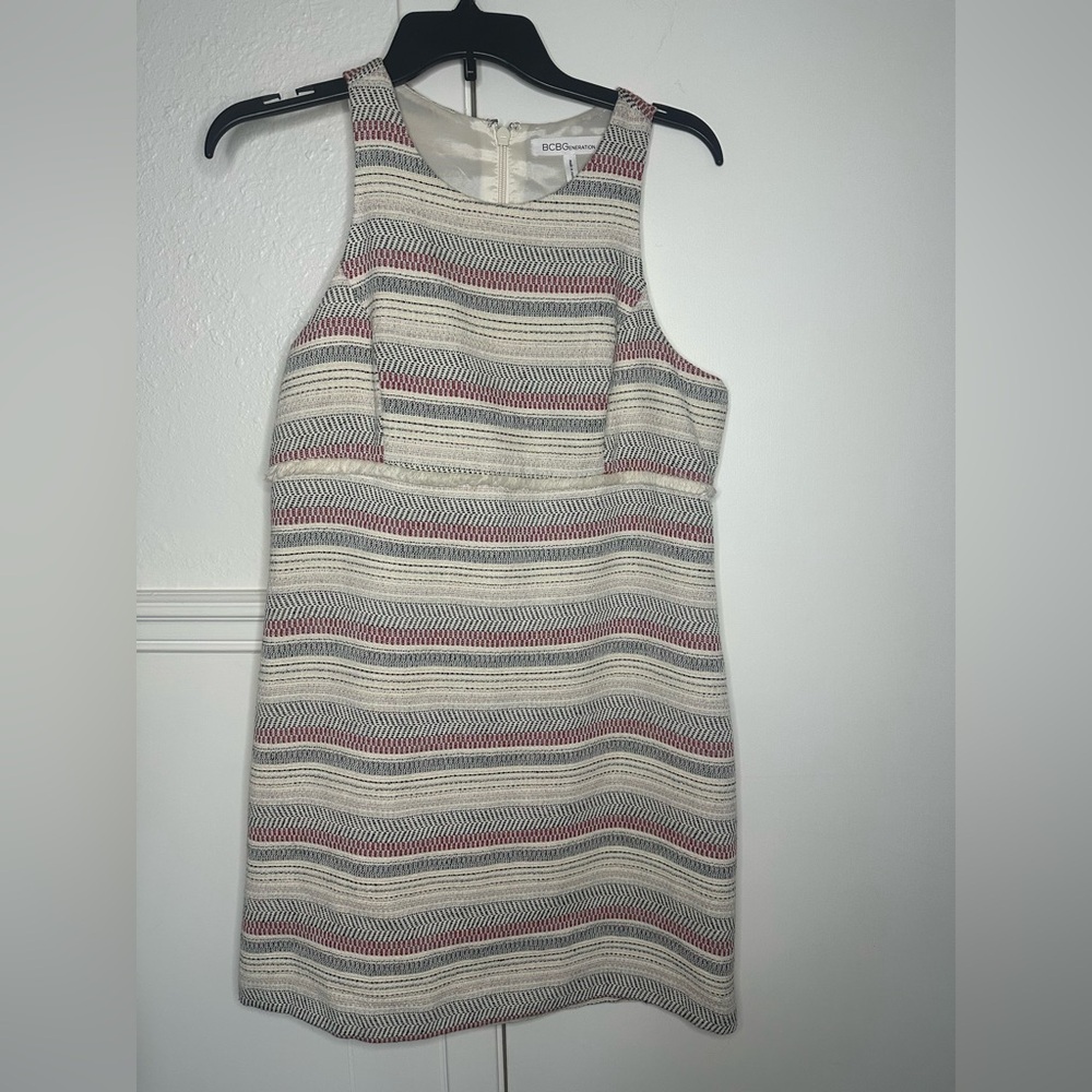 BCBGMAXAZRIA Striped Sleeveless Dress in Cream and Red girls' size 10.